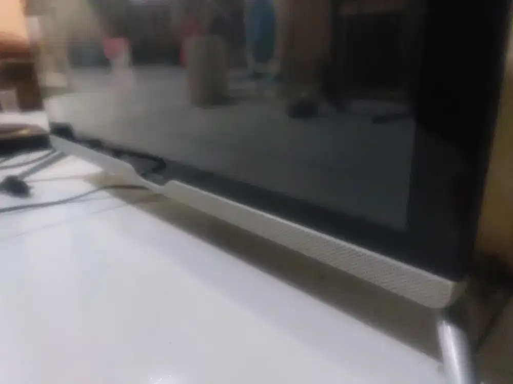 TV Advance 24 Flat