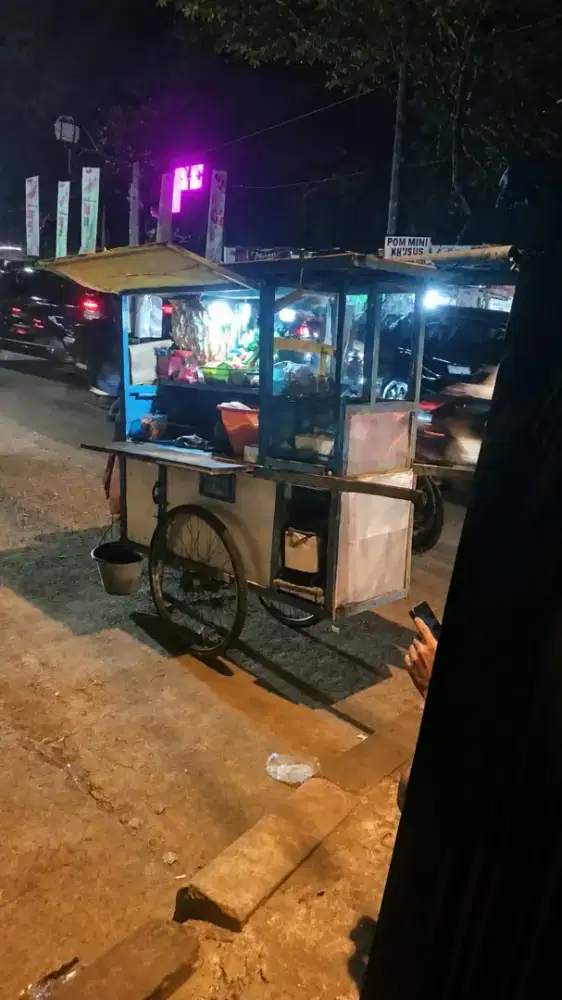 Cari lapak jualan