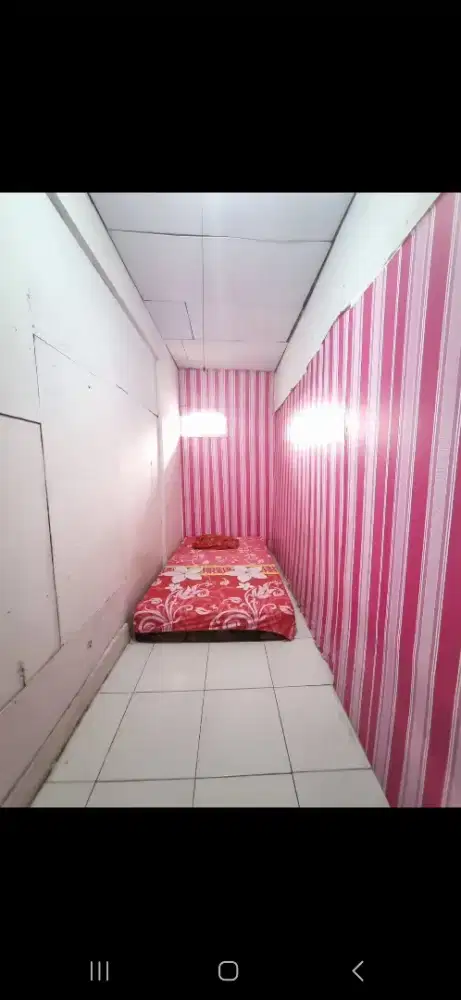 Kamar kost kosan bebas campur murah daerah Gajahmada krukut
