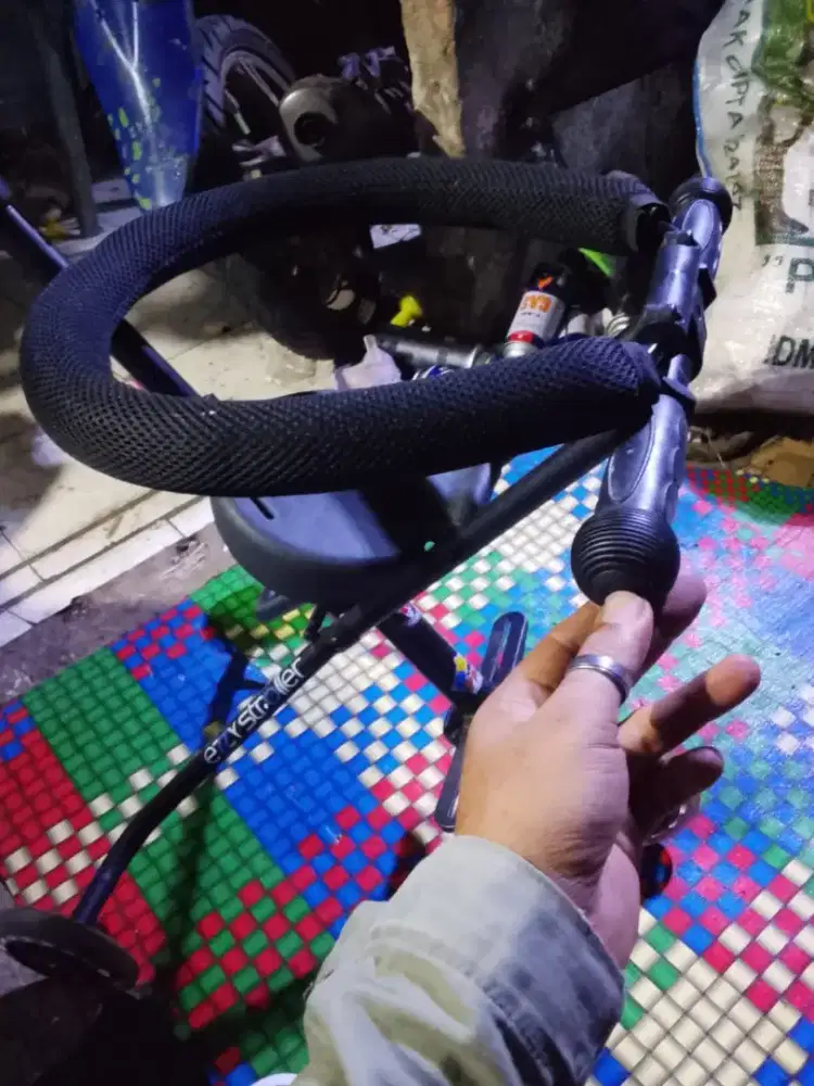 stroler bayi masih bagus dan kuat