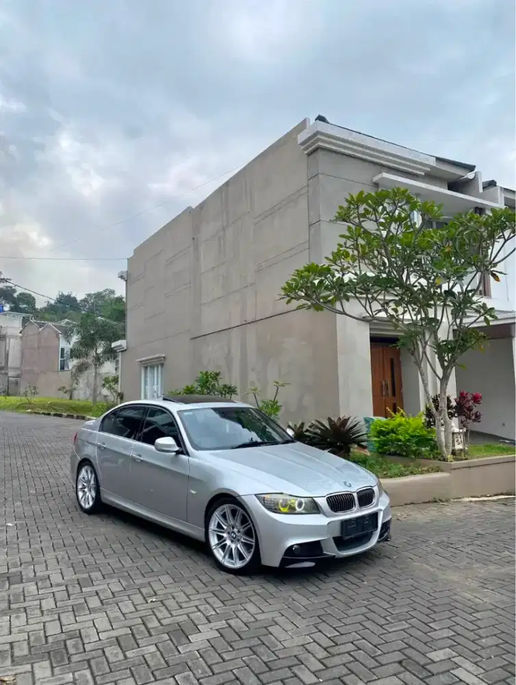 325i e90 m edition 2012  ( rare)
