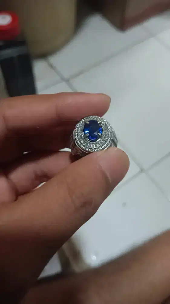 Batu blue safir