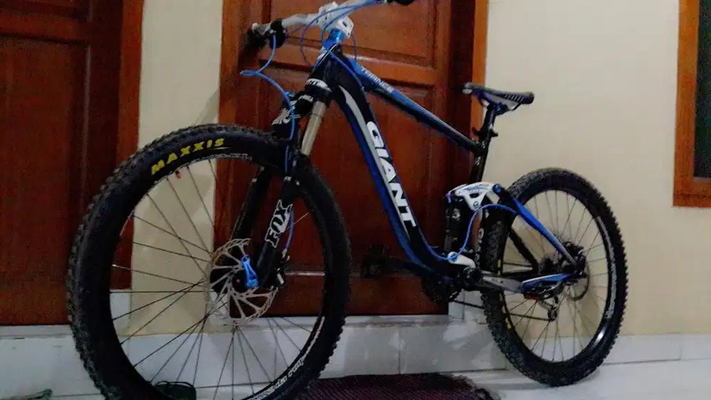 Sepeda giant trance X nego sampai jadi.