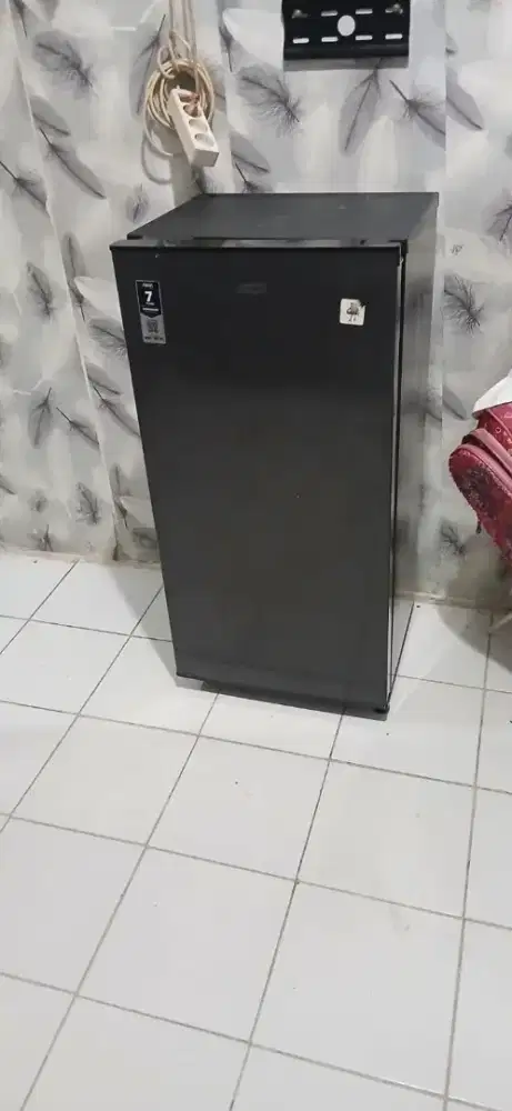 Kulkas aqua satu pintu