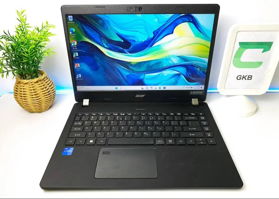 Laptop Acer core i7 1165G7 Ram 8gb Ssd 512gb umur muda bodi mulus coco