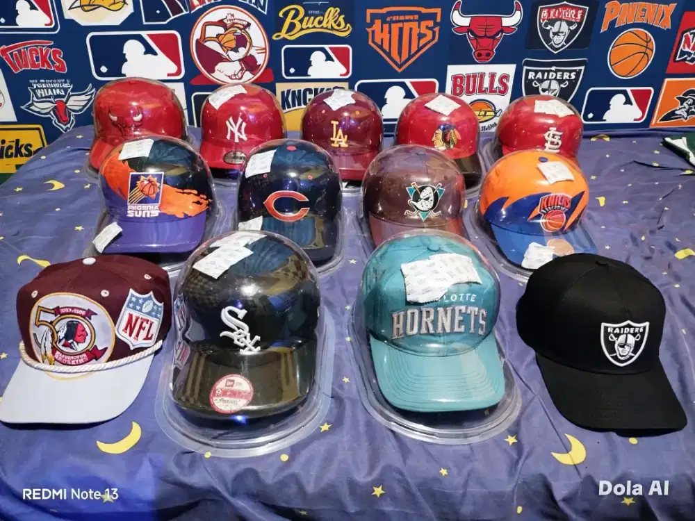 Topi borongan atau satuan