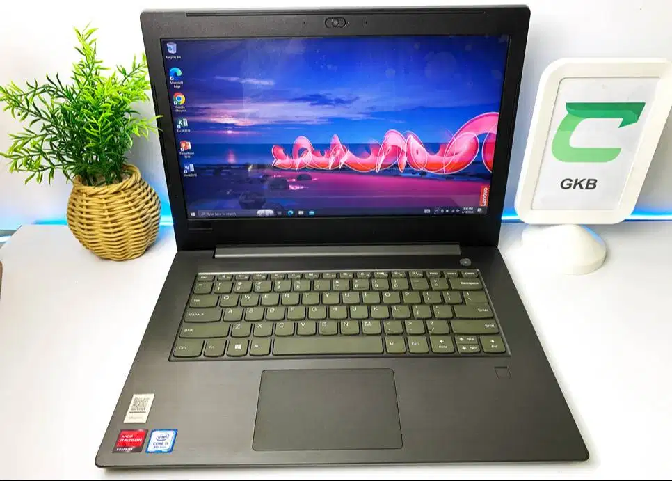 Laptop Lenovo core i5 dual VGA Ram 8gb Gaming dan Desain double penyim
