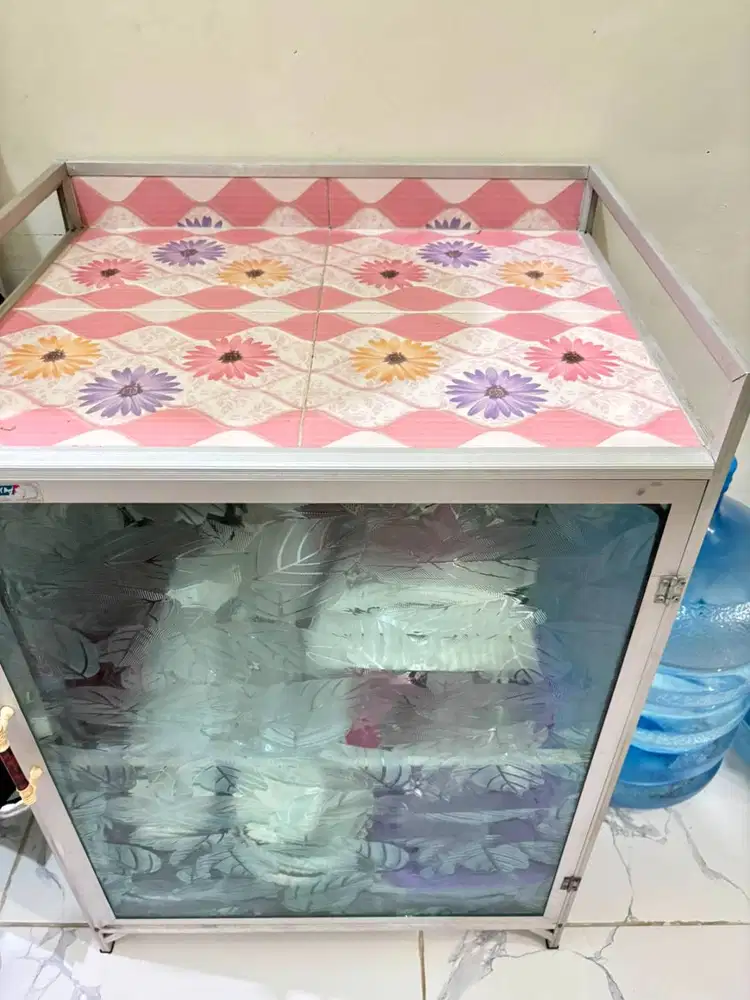 Rak Piring Multifungsi  bagian atas bisa sebagai tempat kompor