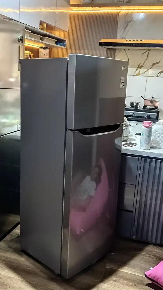 Kulkas LG 2pintu SMART INVERTER