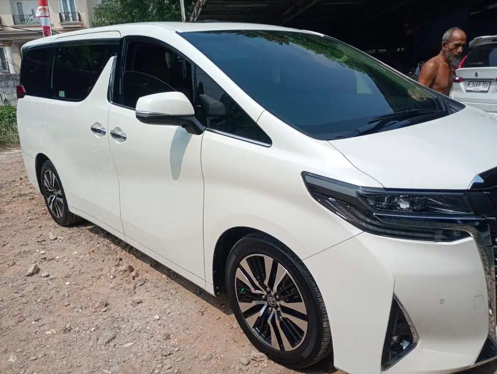 Toyota Alphard 2020 Bensin
