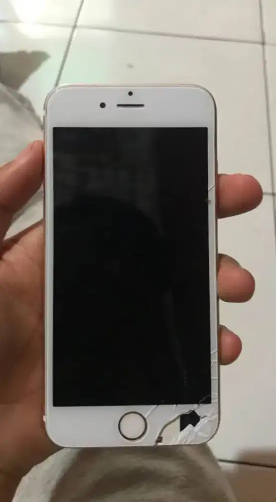 iPhone 6S 64GB Second