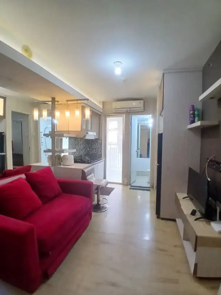 Disewakan 2 BR FF Lantai Rendah Apartemen Bassura City