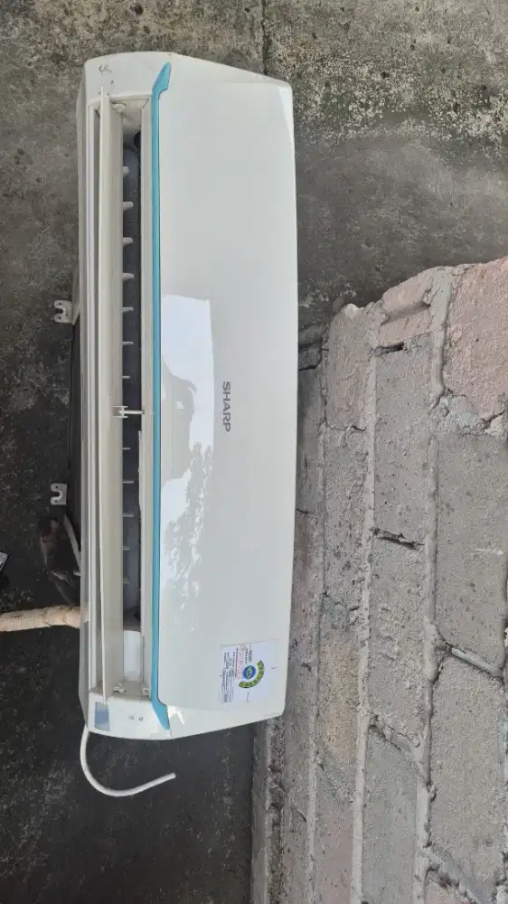 Dijual AC 1/2 pk