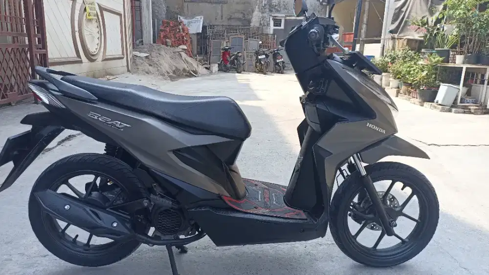 Honda beat deluxe CBS ISS tahun 2023 / 2024.