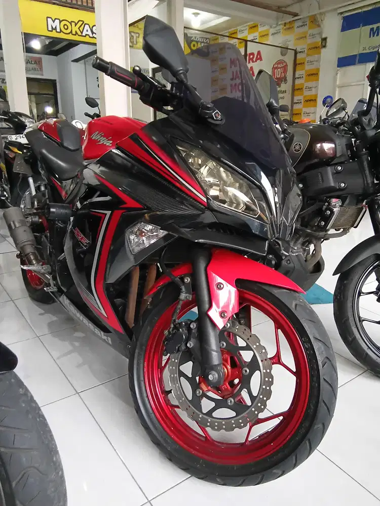 Kawasaki Ninja 250 FI SE Tahun 2015
