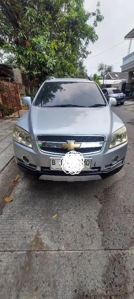 Chevrolet Captiva 2.4 Bensin AT 2008 – Terawat, Nyaman, Siap Pakai