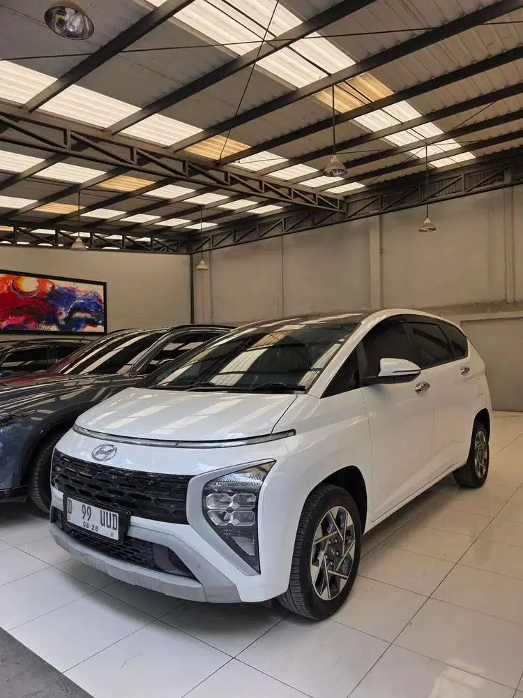 KM 25.000 Hyundai Stargazer 1.5 Prime AT Matic 2023 Bensin ASTINA MOBI