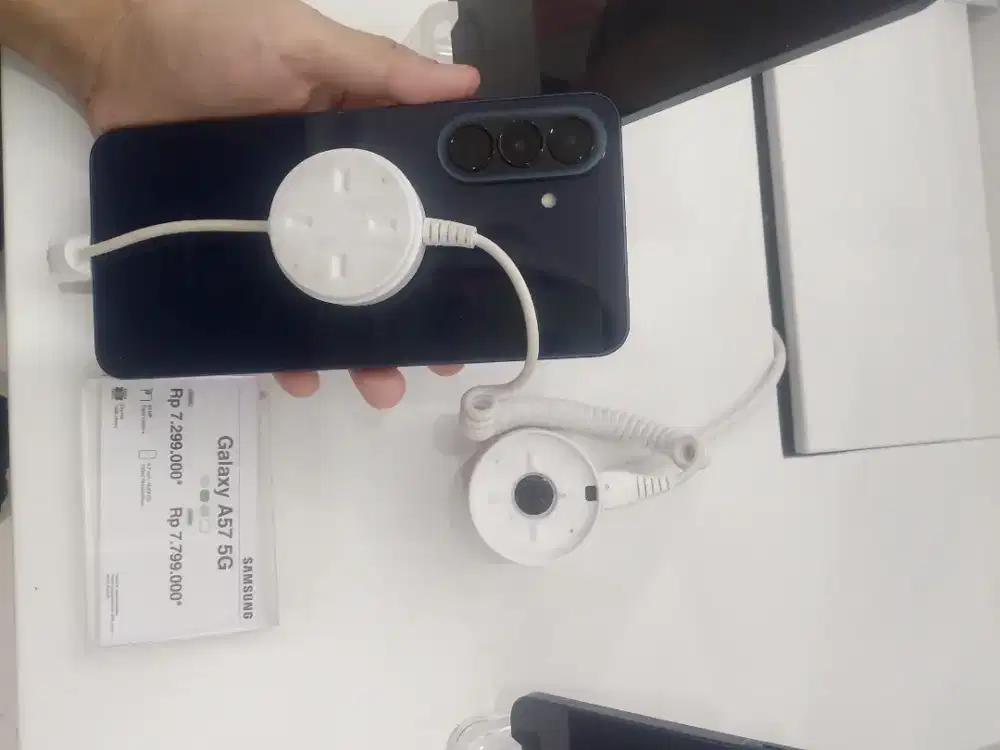 MENJUAL HANDPHONE MEREK SAMSUNG