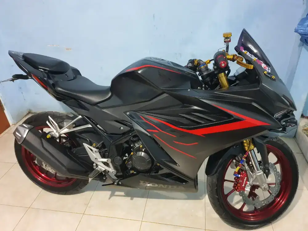 Dijual karna gak kepakai