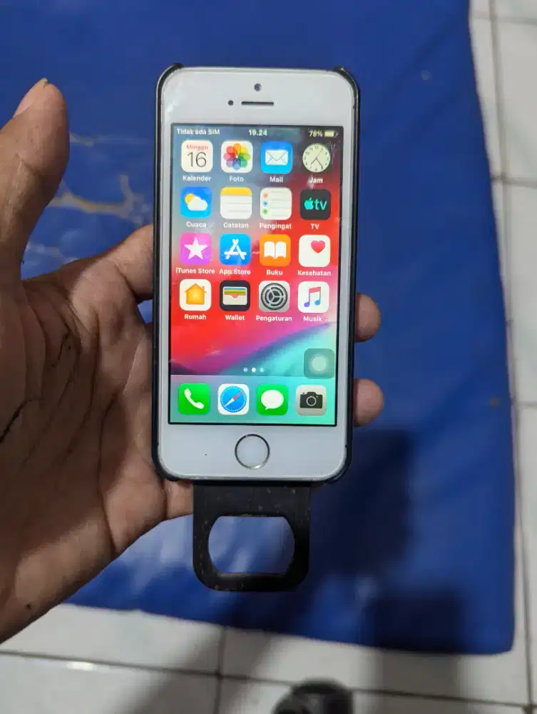 iphone 5s 16gb normal