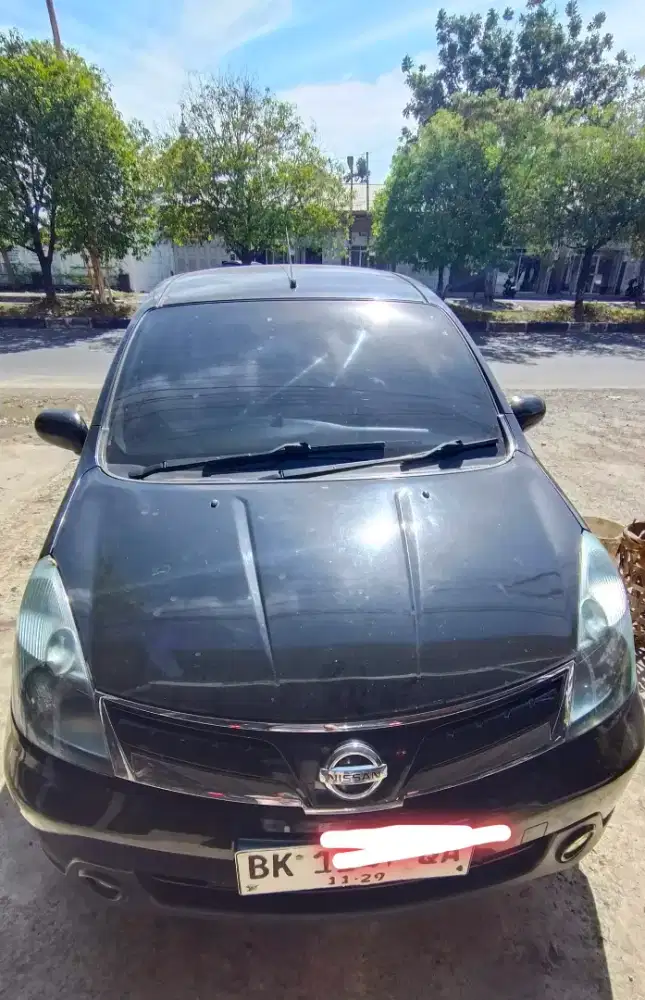 Nissan Grand Livina 2011 SV