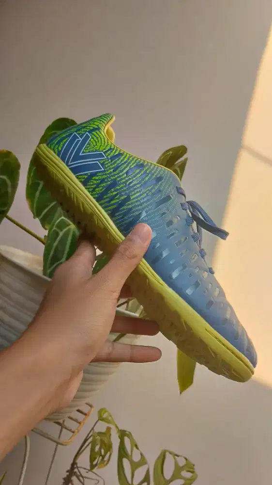 JUAL SEPATU FUTSAL