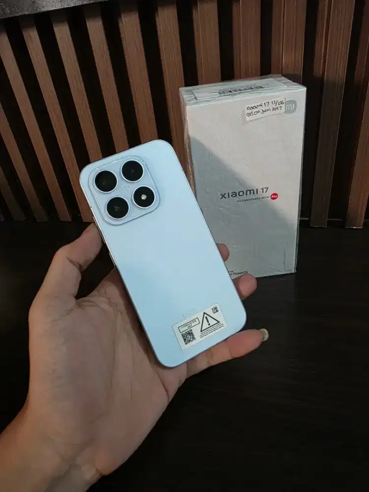 Xiaomi Mi 17 12/256gb Blue Resmi