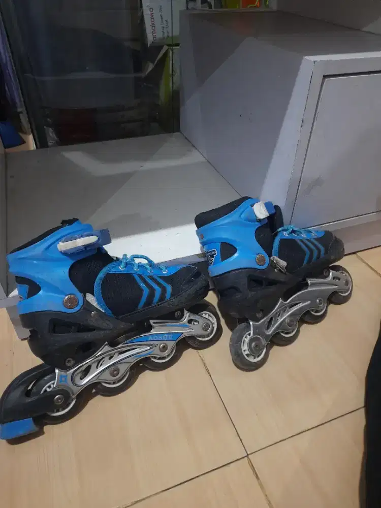 Sepatu roda belas,masih layak pakai