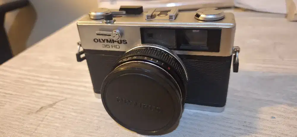 Kamera Analog Rangefinder Olympus 35 RD Lens 40mm f1.7 Mulus