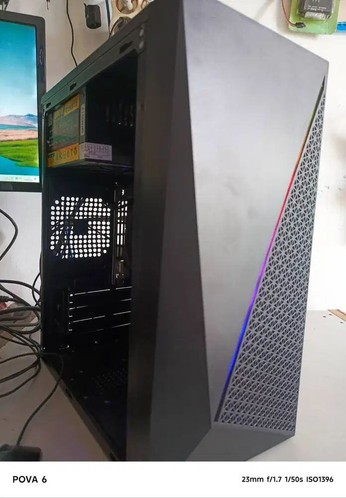 Komputer AMD A8 Gaming/Ram 8gb /VGA 2gb/SSD/Edit,Design,GTA, PB,PES