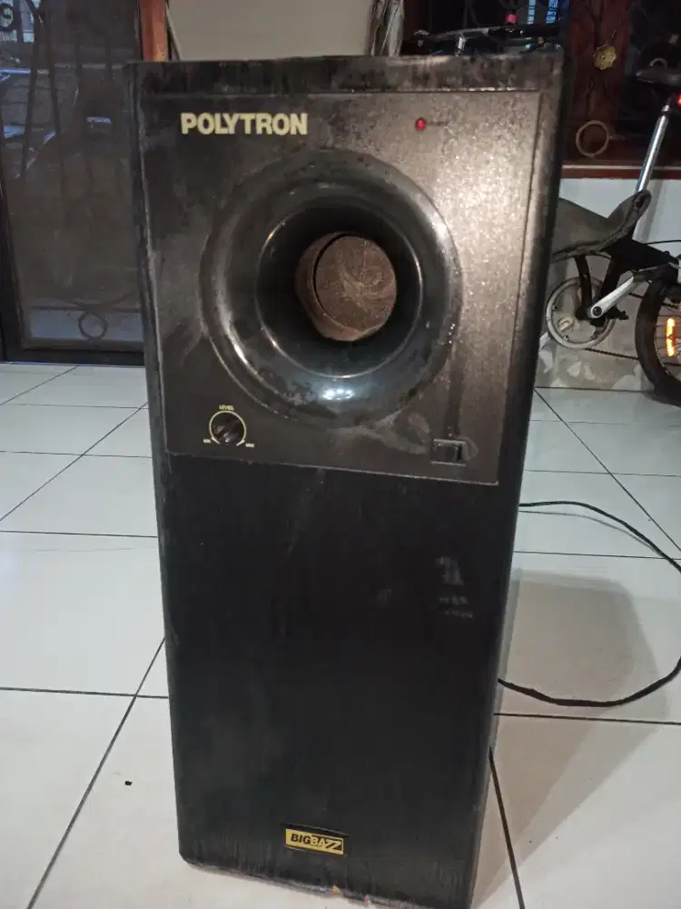 Polytron PSW 500C Speaker Aktif Bass