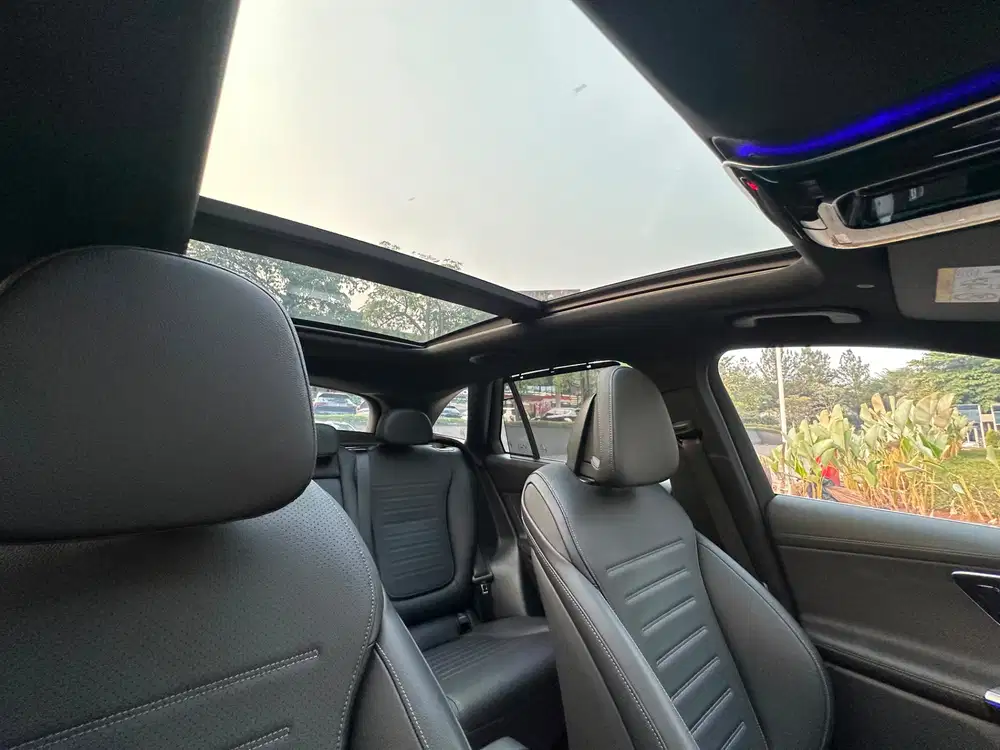 Mercedes Benz GLC300 4Matic 2024 Bergaransi