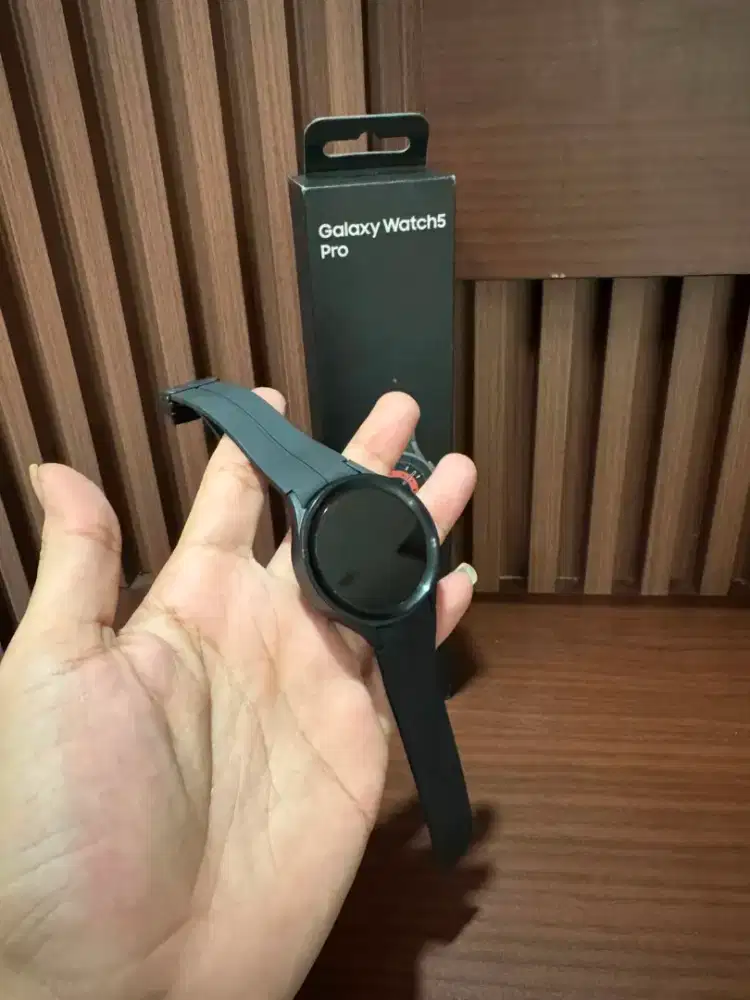 Samsung Galaxy watch 5 Pro 45mm Resmi Sein