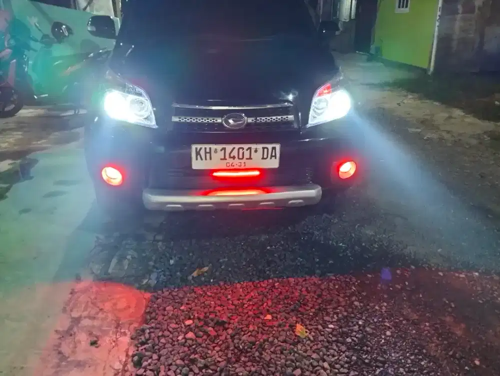 BismillahJual mobil Terios TX manual CC 1, 5 2011 surat2 lengkap