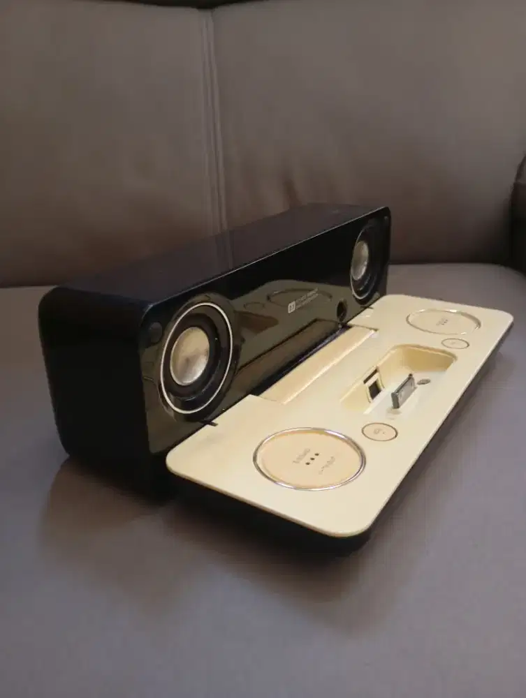Speaker portable Sharp DK-AP7 Original