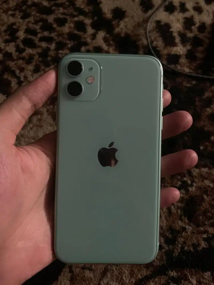 IPHONE 11 GREEN 64GB FULLSET