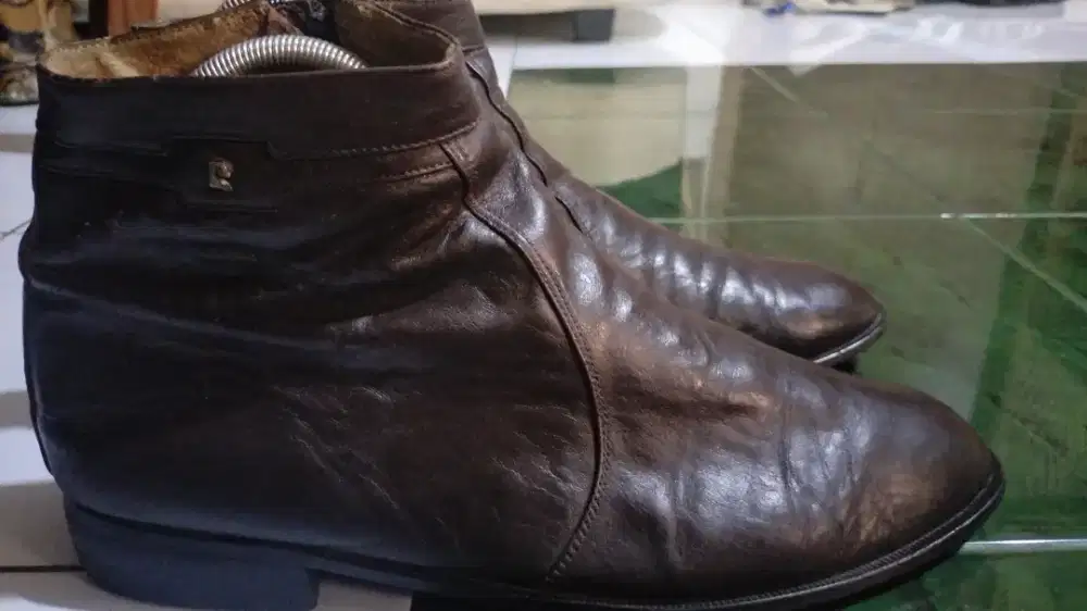 Sepatu vintage leather bally