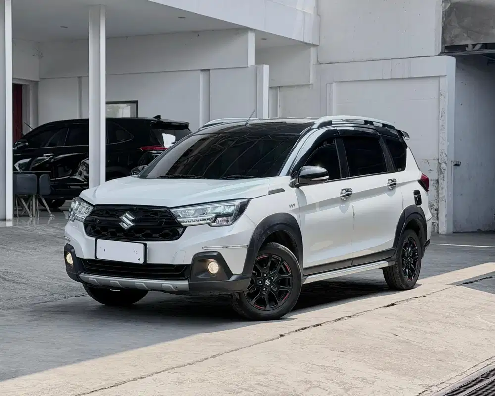 LOW KM PAJAK PANJANG Suzuki XL7 ALPHA Hybrid Sport AT 2024 Istimewa