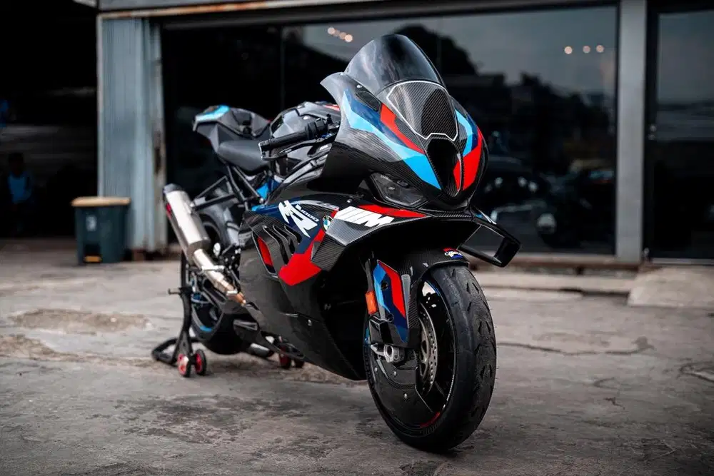 BMW M1000RR WSBK HOMOLOGASI