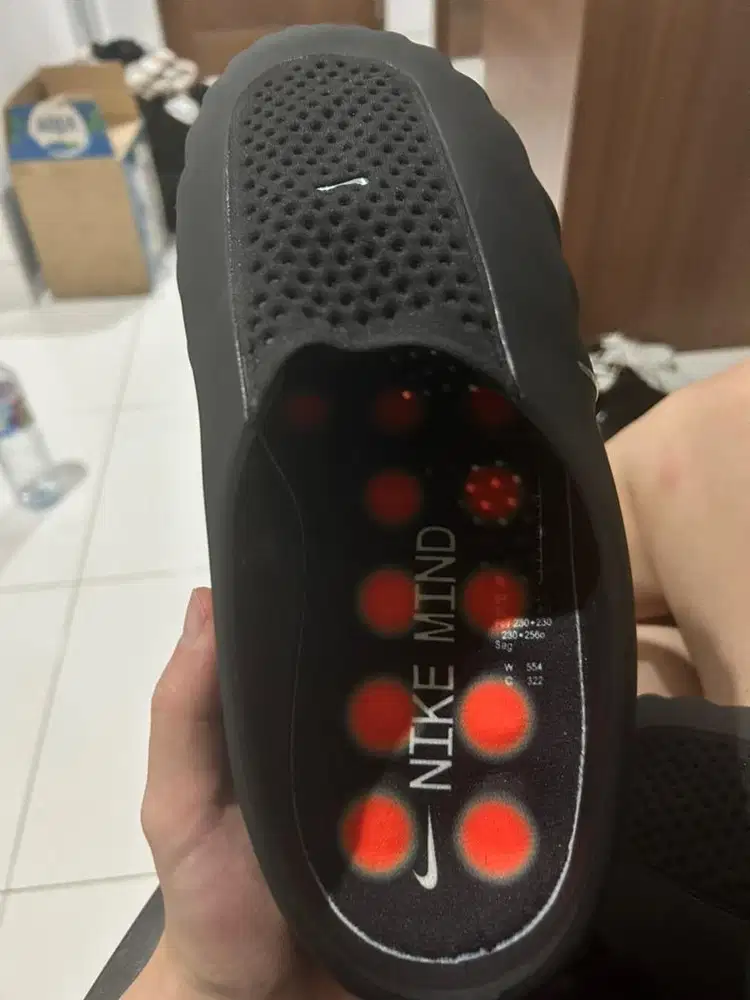 Nike mind 001 black