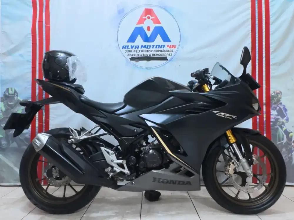 HONDA CBR 150 RCR USD TH 2024 KAYA BARU 99% MASIH CORET2AN PABRIK