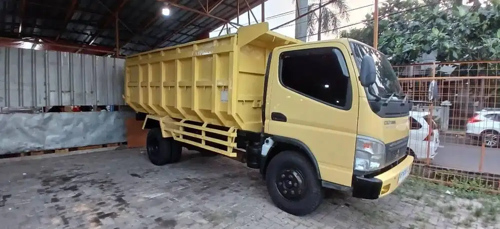 Colt diesel canter dump HDV 2013 plat KB