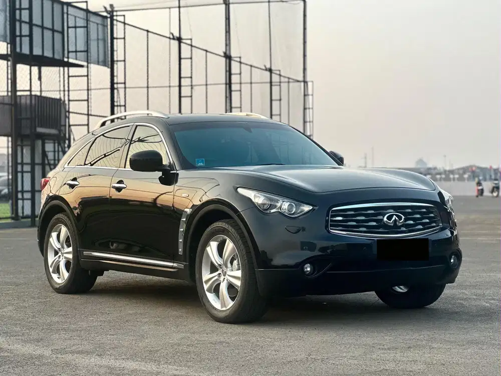 Infiniti fx37 full original siap pakai