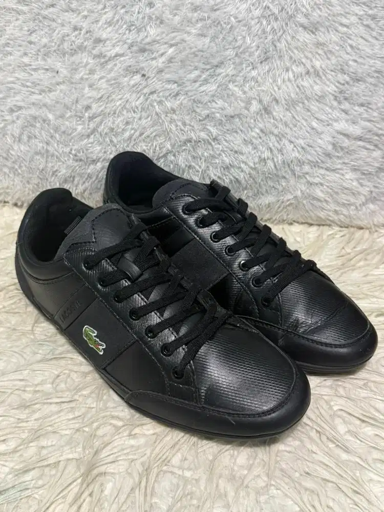 Sepatu Lacoste Pria 42