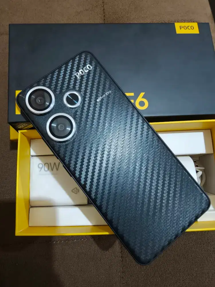 poco F6 12/512 like new