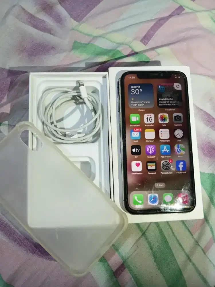 JUAL HANDPHOEN BU MALAM INI