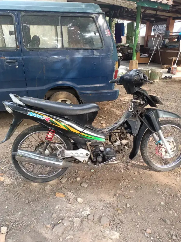 Kawasaki Blitz R 2005 Lengkap plat Ciamis