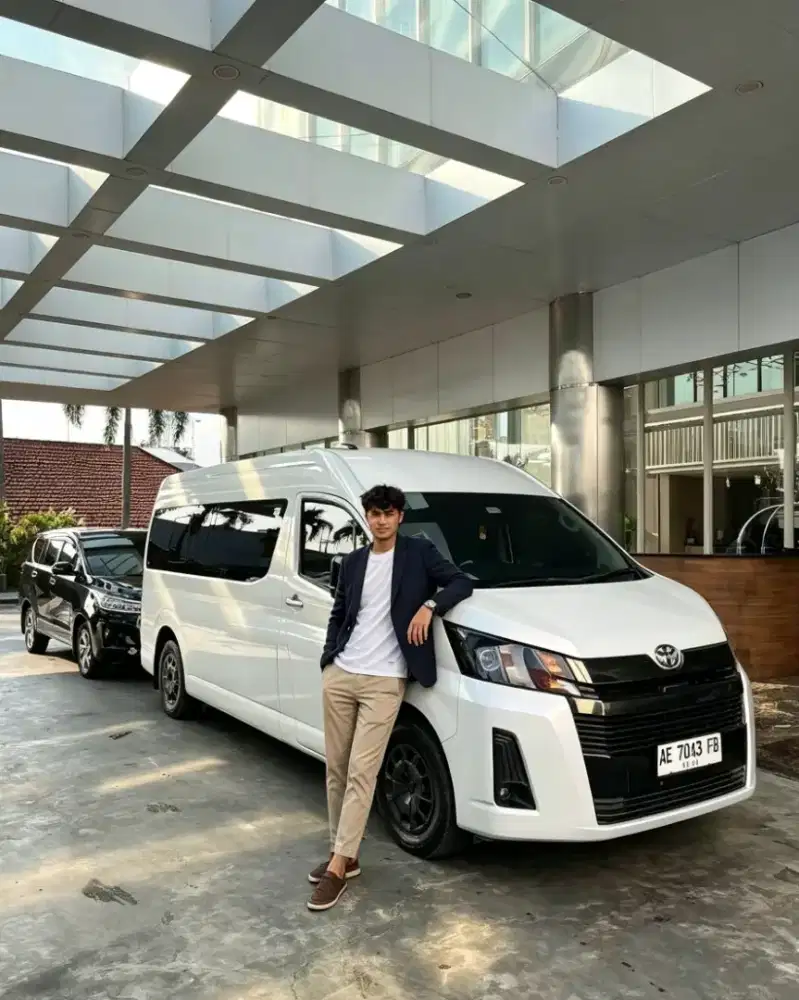MENCARI PEKERJAAN DRIVER