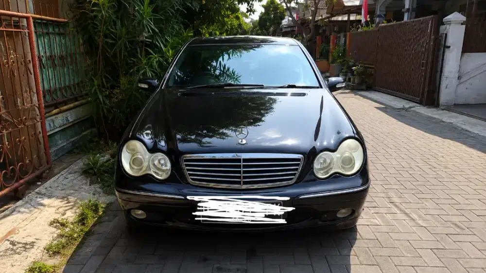 Mercedes Benz W203 C240