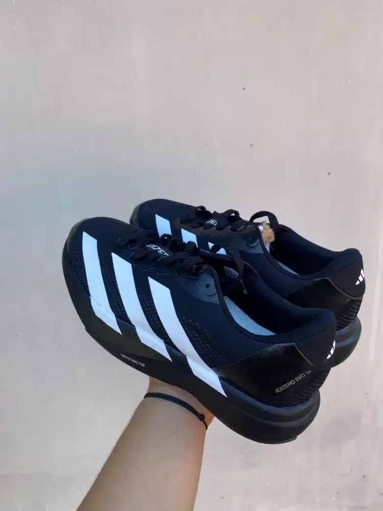 Adidas adizero evo sl sz 44 neww in box!!